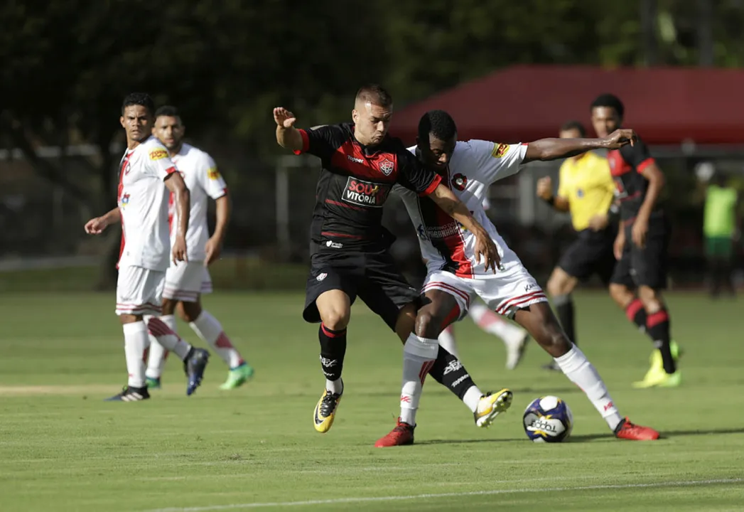 Leão não repetiu a boa estreia no campeonato e ficou no empate