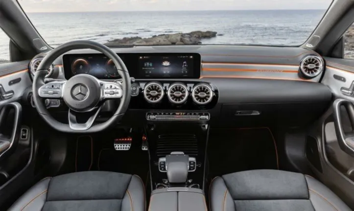 Imagem ilustrativa da imagem Novo Mercedes CLA 250 traz tecnologia semi-autônoma