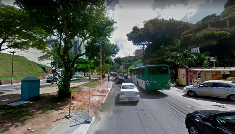O crime aconteceu por volta das 1h30