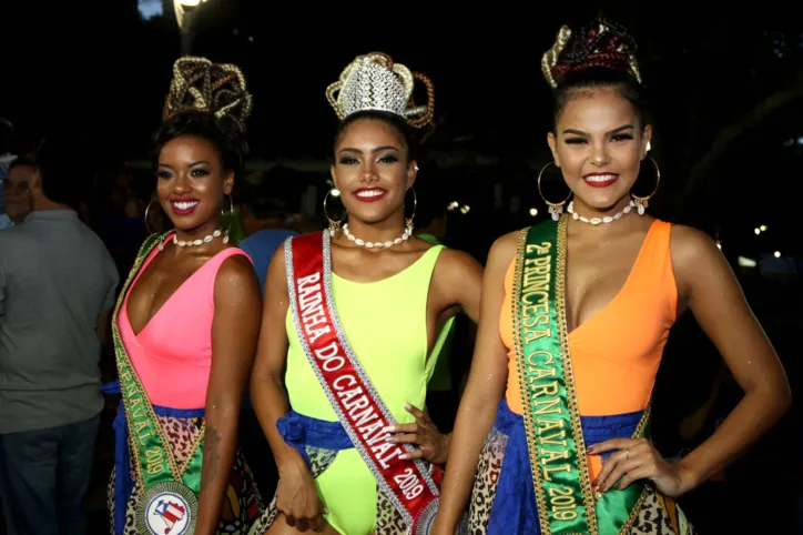 Pagode e samba comandam primeira noite de festa no Campo Grande