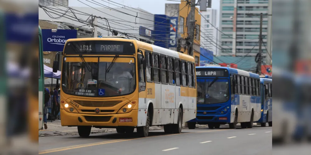 Tarifa de ônibus em Salvador vai para R$ 4 a partir de terça-feira | A TARDE