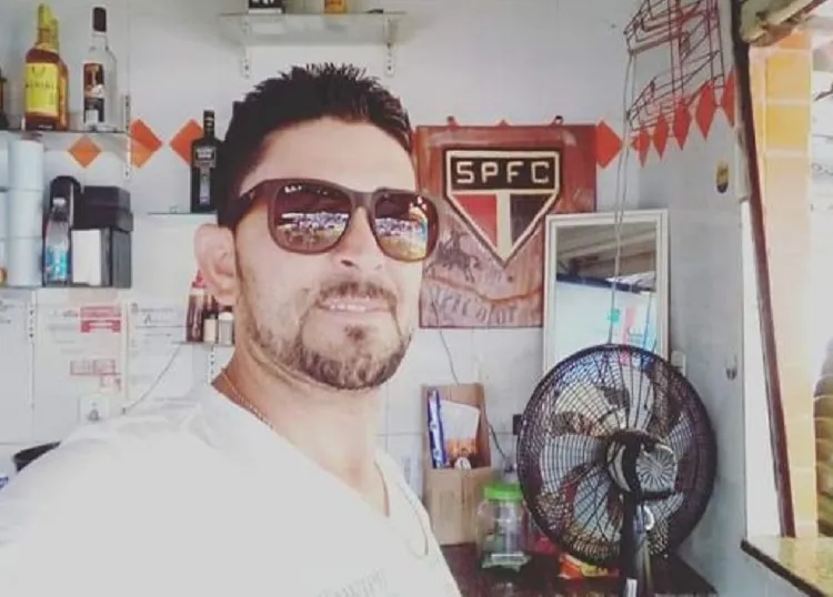 A vítima foi morta enquanto trabalhava no seu próprio estabelecimento.