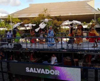 Diversidade marca desfiles no Campo Grande nesta terça de Carnaval