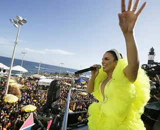 Ivete Sangalo retorna ao Carnaval em clima apoteótico: "Tô feliz da vida"