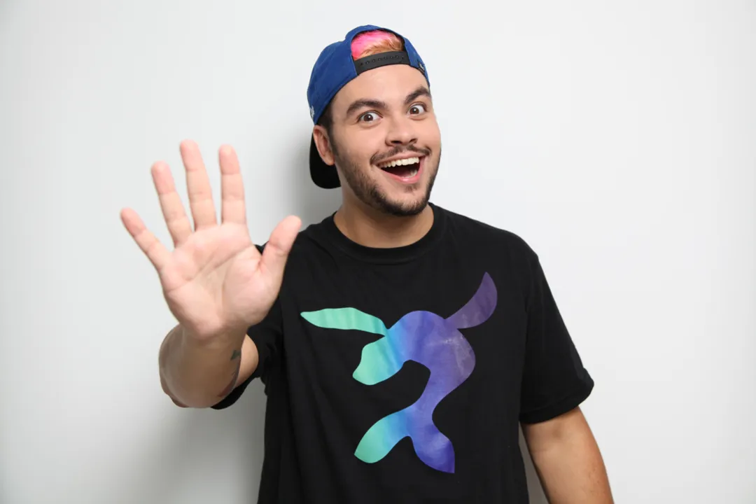 Apeça irá entreter as "foquinhas", como o youtuber chama seus fãs mirins