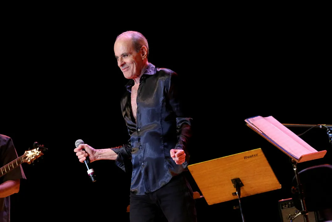 Cantor apresenta espetáculo nos dias 5 e 6 de abril