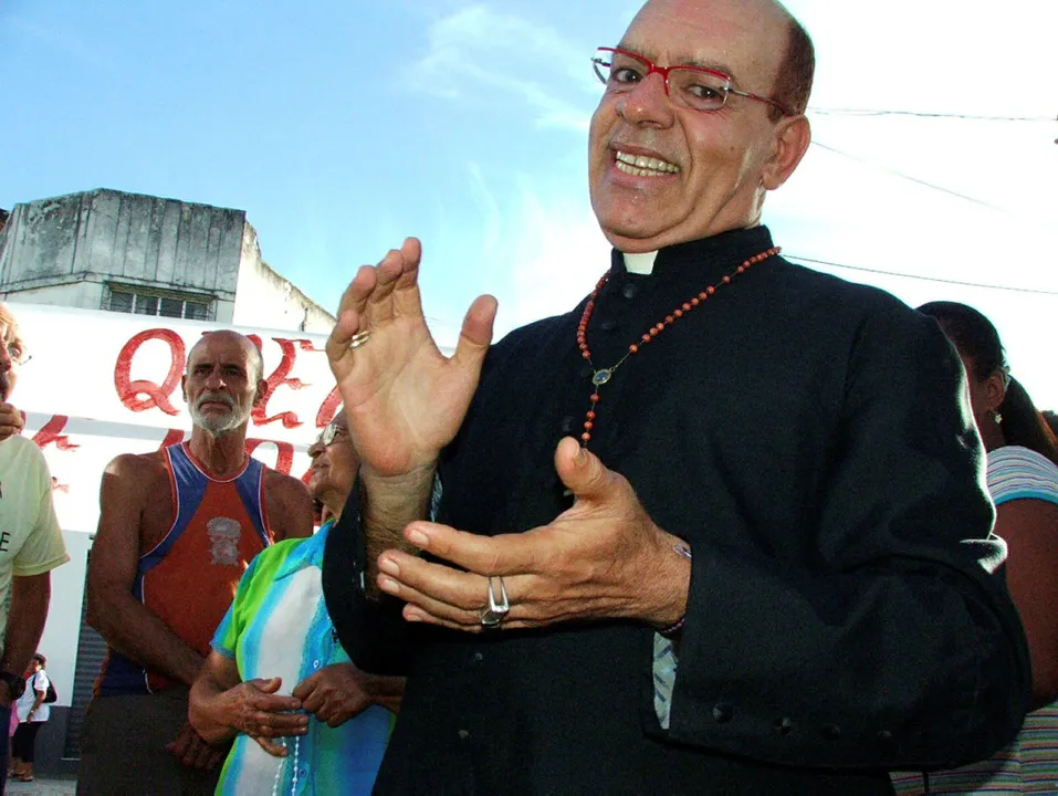 Padre já estava internado quando faleceu