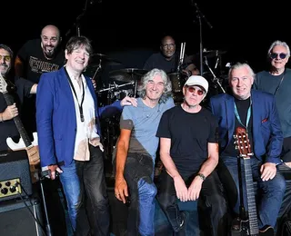 Banda britânica Dire Straits Legacy apresenta sucessos em show na capital baiana
