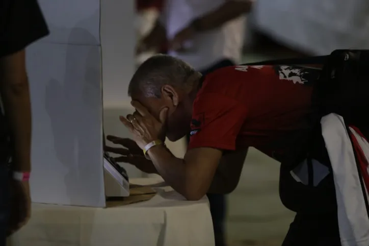 Paulo Carneiro é eleito presidente do Vitória no primeiro turno