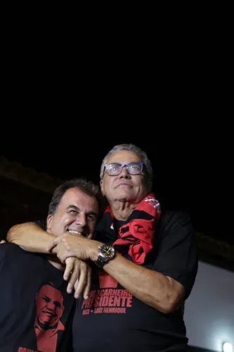 Paulo Carneiro é eleito presidente do Vitória no primeiro turno