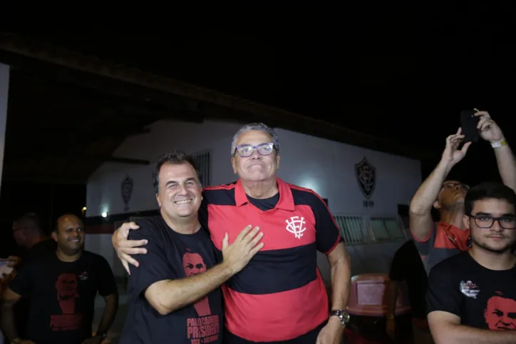 Paulo Carneiro é eleito presidente do Vitória no primeiro turno