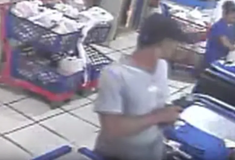 Ação do bandido durou menos de um minuto