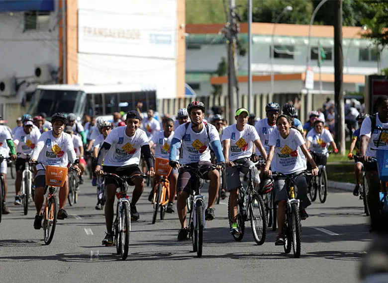 A ação promove pedaladas para grupos desde os profissionais aos ciclistas de fim de semana