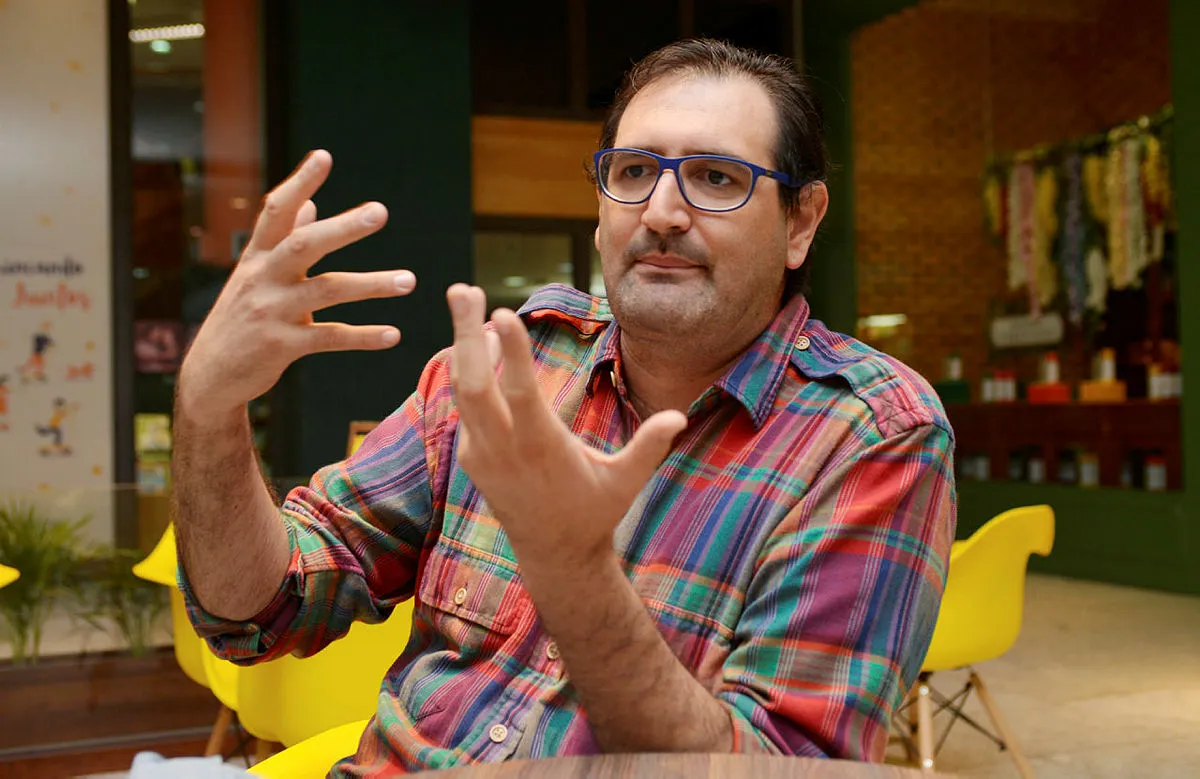 Alejandro Castañé reuniu especialistas no assunto