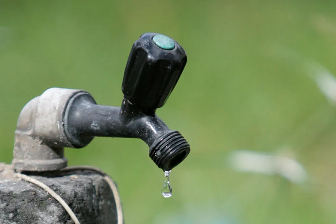 Bairros de Camaçari terão fornecimento de água interrompido nesta quarta, 3