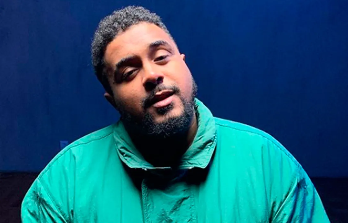 “Eu faço poesia de escória, minha missão é te chocar”, argumentou