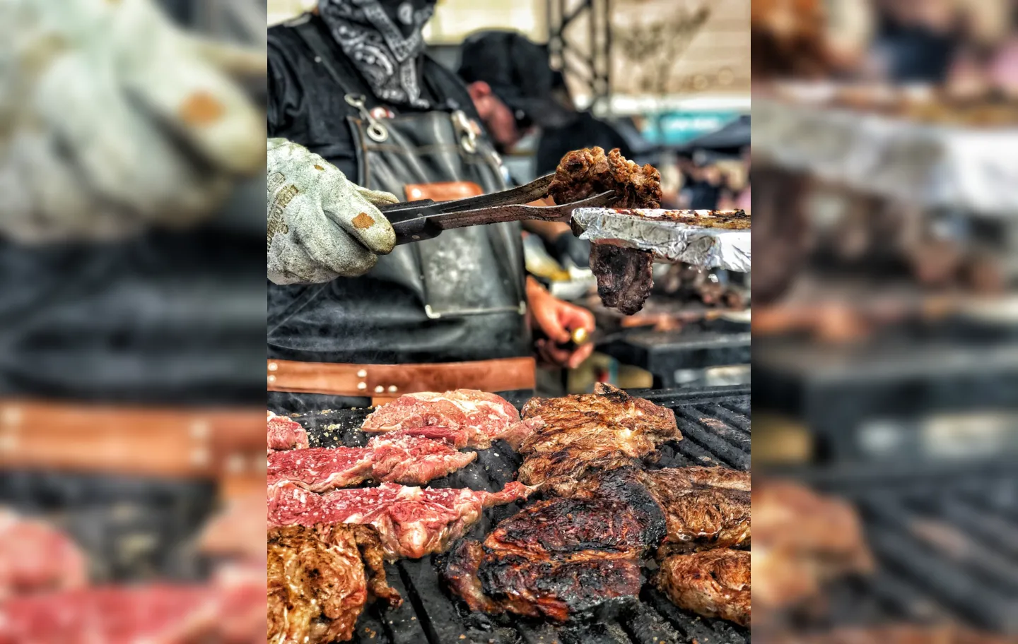 Com pratos que custam entre R$ 25 e R$ 35, o festival conta com 12 estações de carnes comandadas por chefs