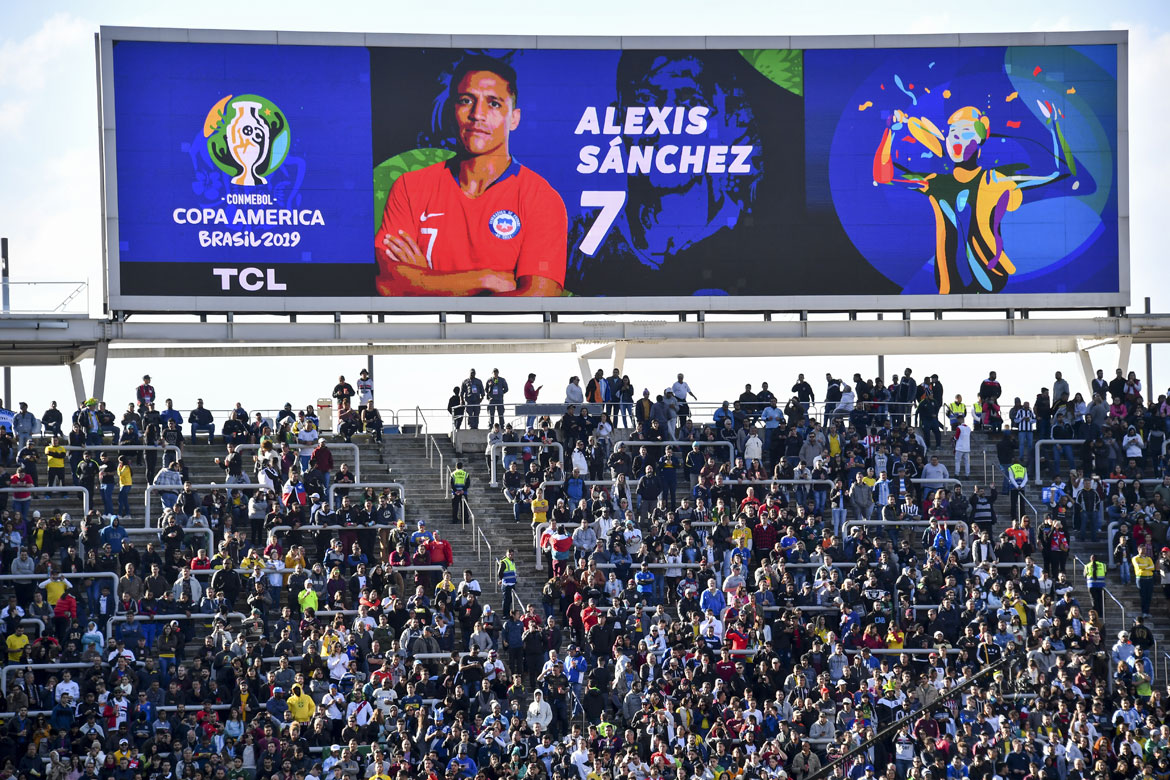 Argentina tem Messi expulso, mas vence Chile e fica com 3º lugar na Copa América
