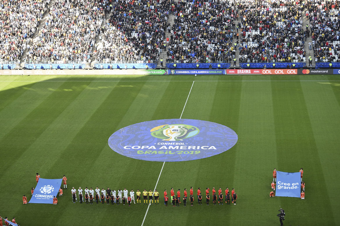 Argentina tem Messi expulso, mas vence Chile e fica com 3º lugar na Copa América