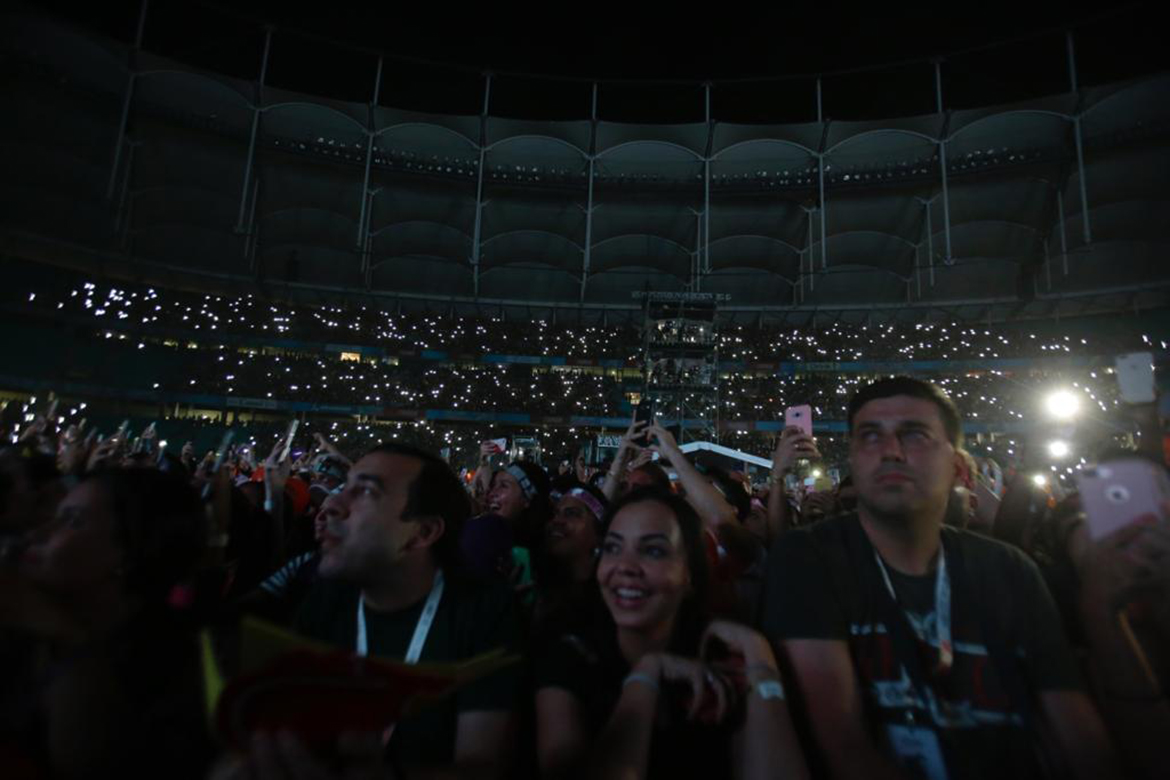 Com Fonte Nova lotada, Sandy e Júnior fazem público voltar no tempo