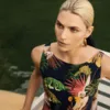 Lenny Niemeyer convida a top Aline Weber para campanha de Verão 2020 - Imagem