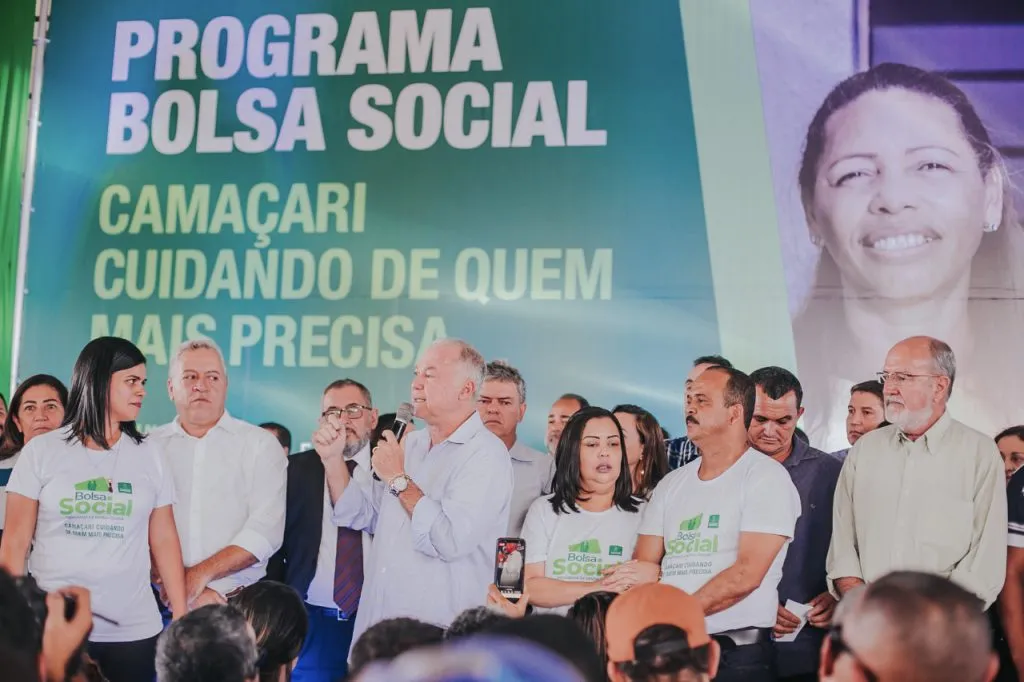O valor do benefício será de R$100 ou R$150 para ser utilizado nos supermercados e farmácias do município