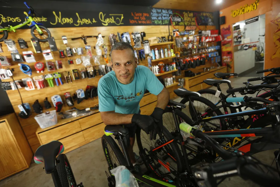 Maurício é dono da Terrasol Bike & Café