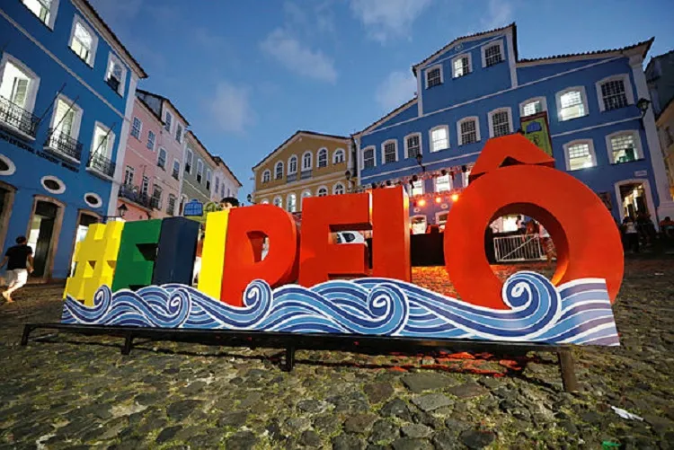 Em alguns estabelecimentos é possível adquirir um selo para pagar tarifa única