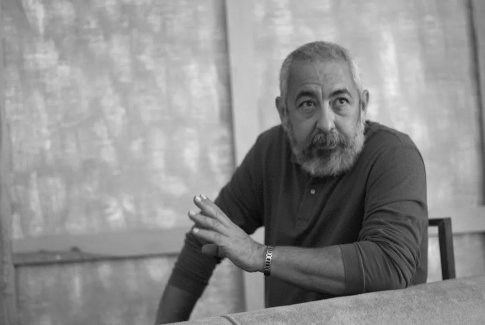 O escritor cubano Leonardo Padura participa hoje do Fronteiras do Pensamento para falar sobre o sentimento de pertencimento e o sentido da vida