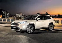 Rav4 tem peso e potência