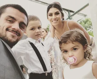 Felipe Simas e Mariana Uhlmann anunciam que serão pais pela 3ª vez