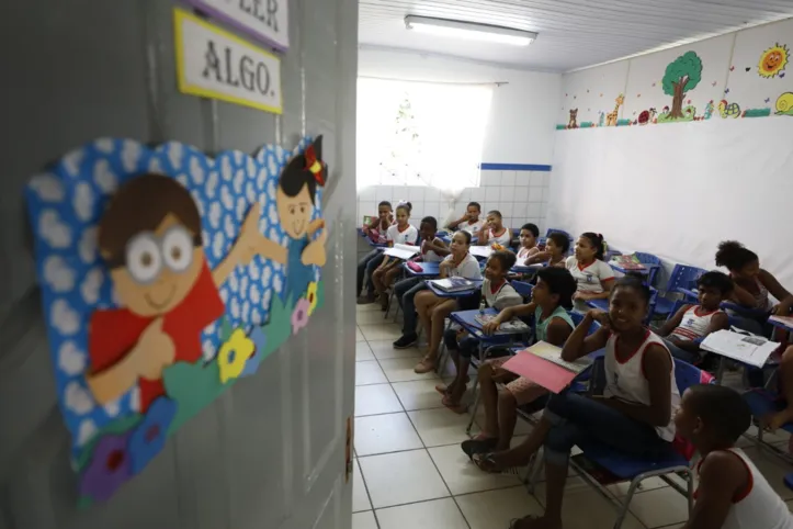 Imagem ilustrativa da imagem Fragilidades do plano de educação geram queixas