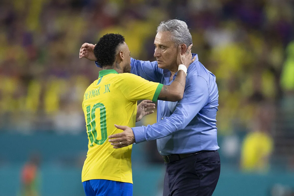 O técnico afirmou que se surpreendeu com atuação de Neymar em Miami: 'Acima da expectativa'