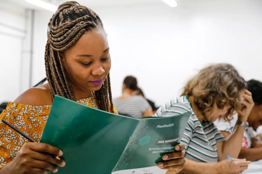 O workshop “Implementação do PlanificaSUS” consta de oficinas, orientações, trabalhos em grupos, estudos dirigidos e dramatizações.