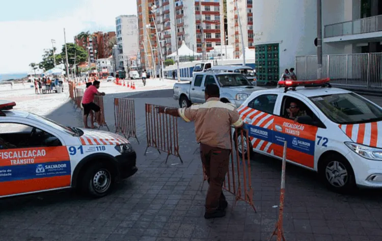 O estacionamento será proibido em alguns locais da cidade