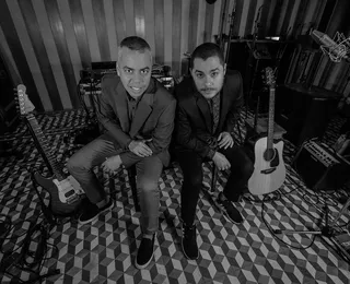 Levi Lima e Max Viana estreiam show em homenagem a Djavan