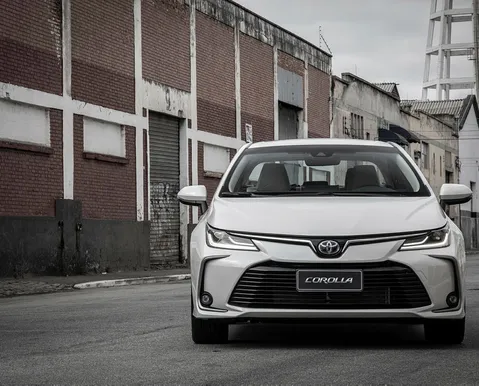 Corolla 2020: primeiro híbrido flex do mundo