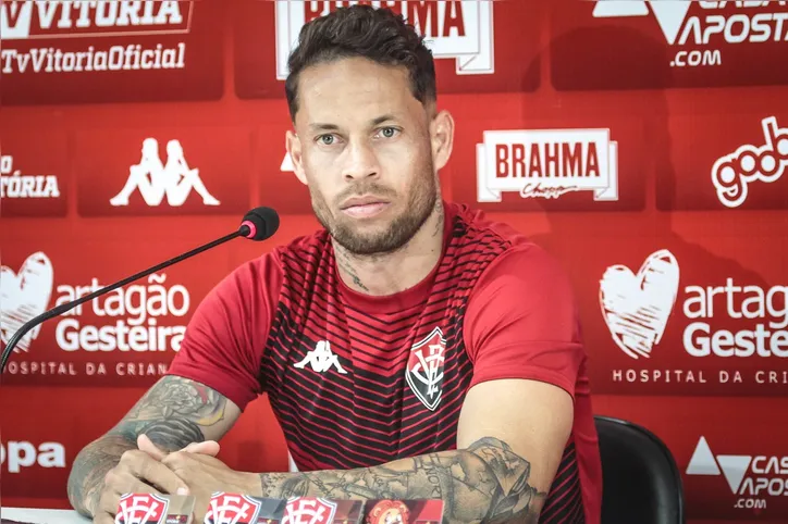 Imagem ilustrativa da imagem Com retornos, Vitória já está pronto para estreia na Fonte