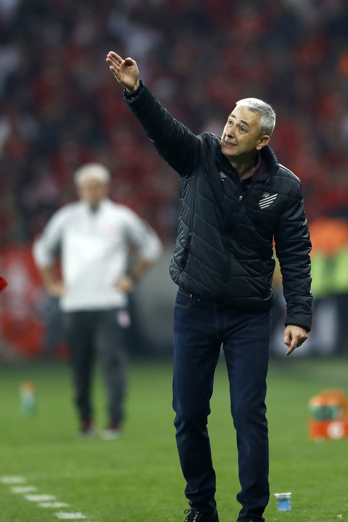 No Beira-Rio, Athletico-PR vence Inter de novo e é campeão da Copa do Brasil