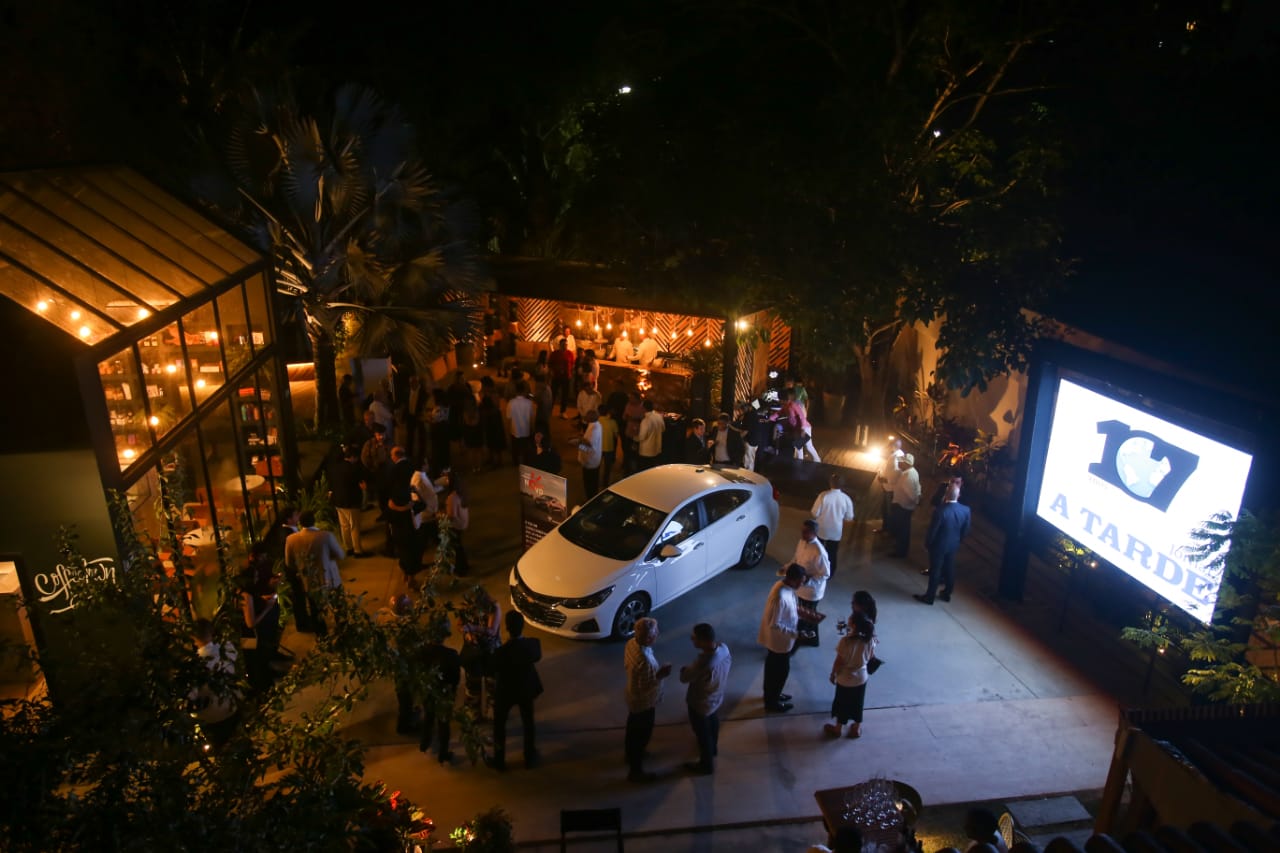 A TARDE celebra os 107 anos em noite de festa na CasaCor