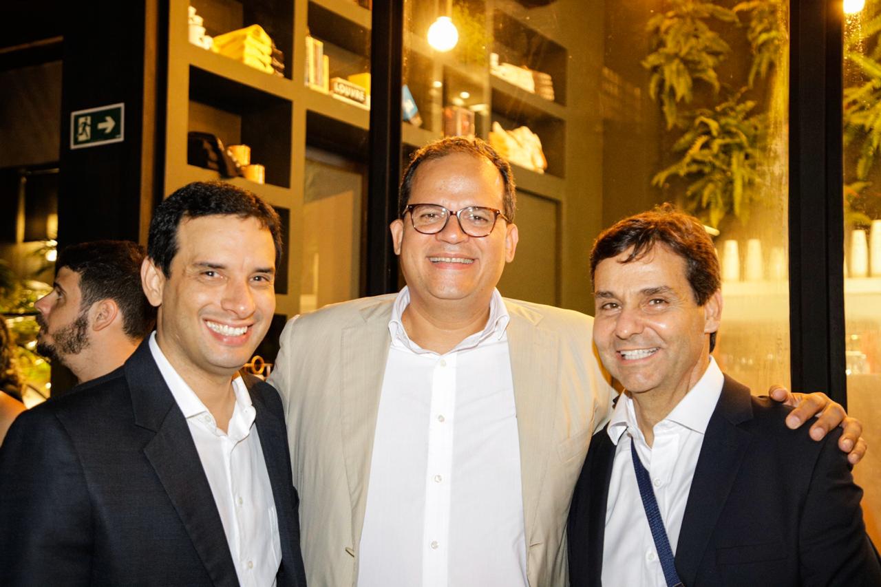 A TARDE celebra os 107 anos em noite de festa na CasaCor