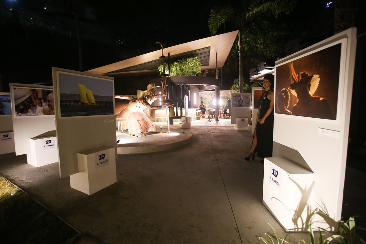 A TARDE celebra os 107 anos em noite de festa na CasaCor