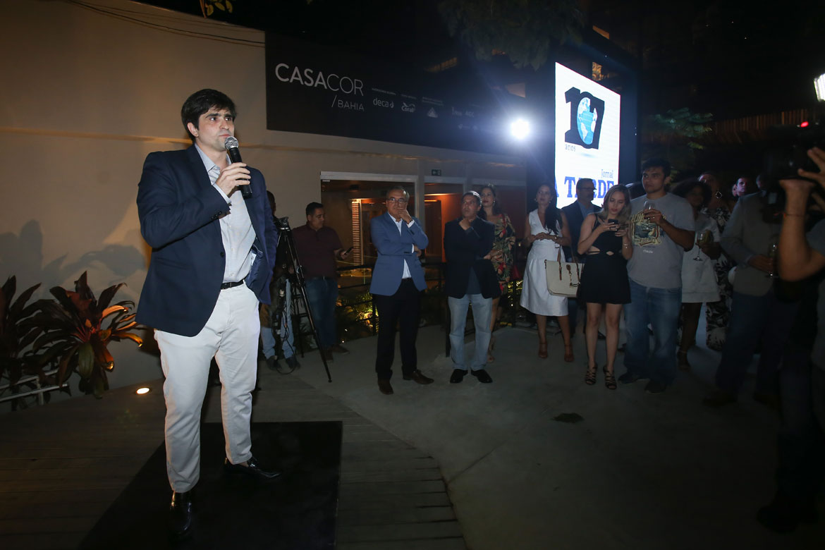 A TARDE celebra os 107 anos em noite de festa na CasaCor