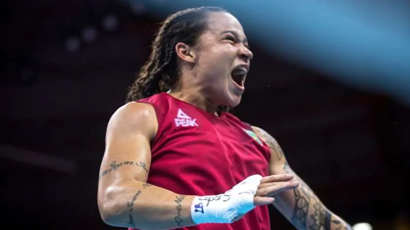 Baiana lutou conta a chinesa Zichun Xu e ficou com a prata
