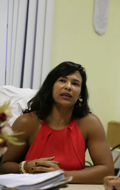 Nome de Carla Ramos foi publicado no Diário Oficial; três agentes foram afastados