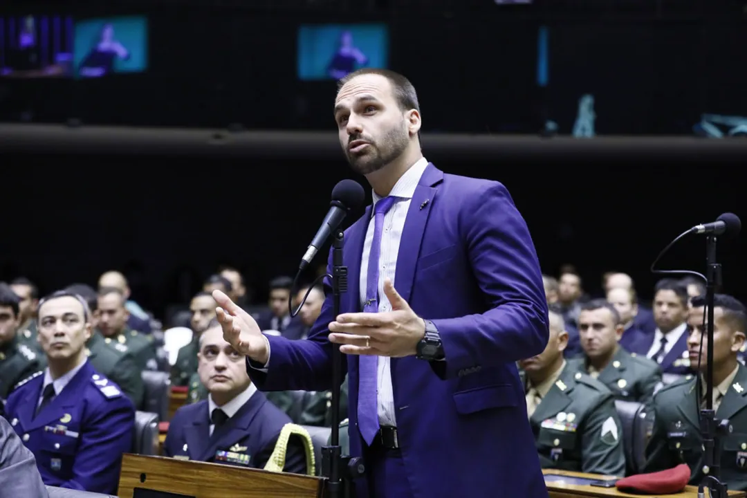 PSL abriu processo que pode punir Eduardo Bolsonaro e mais 18 parlamentares da sigla