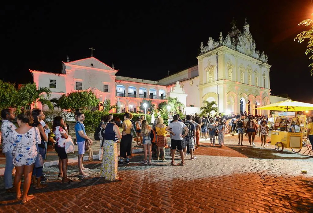 O evento contará com lançamento de livros, rodas de diálogos, manifestações culturais, exibição de filmes e prestação de serviço