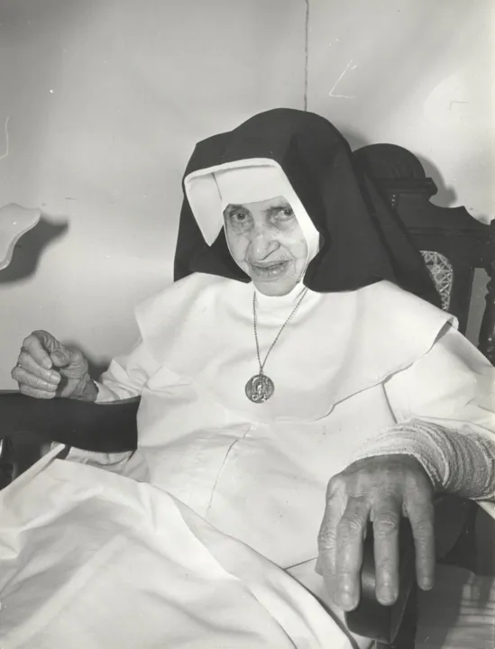 A baiana Maria Rita de Souza Brito Lopes Pontes, Irmã Dulce dos Pobres, morreu em 1992, aos 77 anos