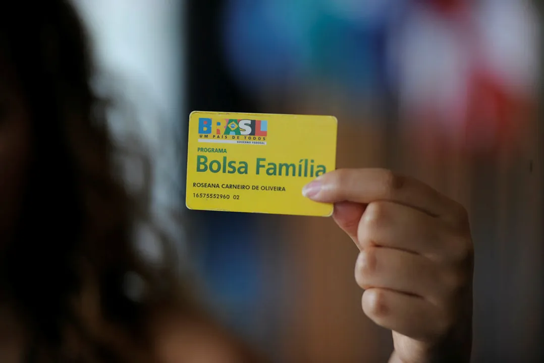 O valor previsto para o programa Bolsa Família em 2020, no entanto, é de R$ 30 bilhões