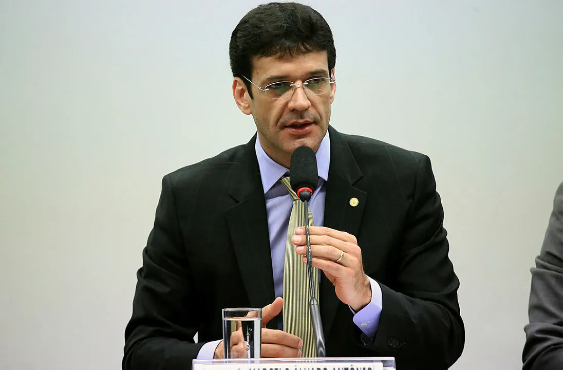 MP vai decidir se abre a nova investigação